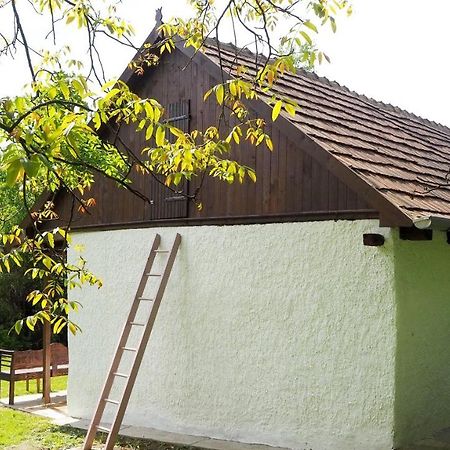 Van Egy Haz Villa Erdohorvati Exterior foto